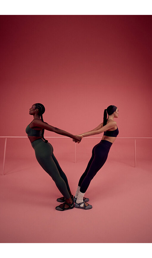 LYCRA Koyu Bordo Cream Hafif Destek Çıkarılabilir Pedli Racerback Spor Sütyeni